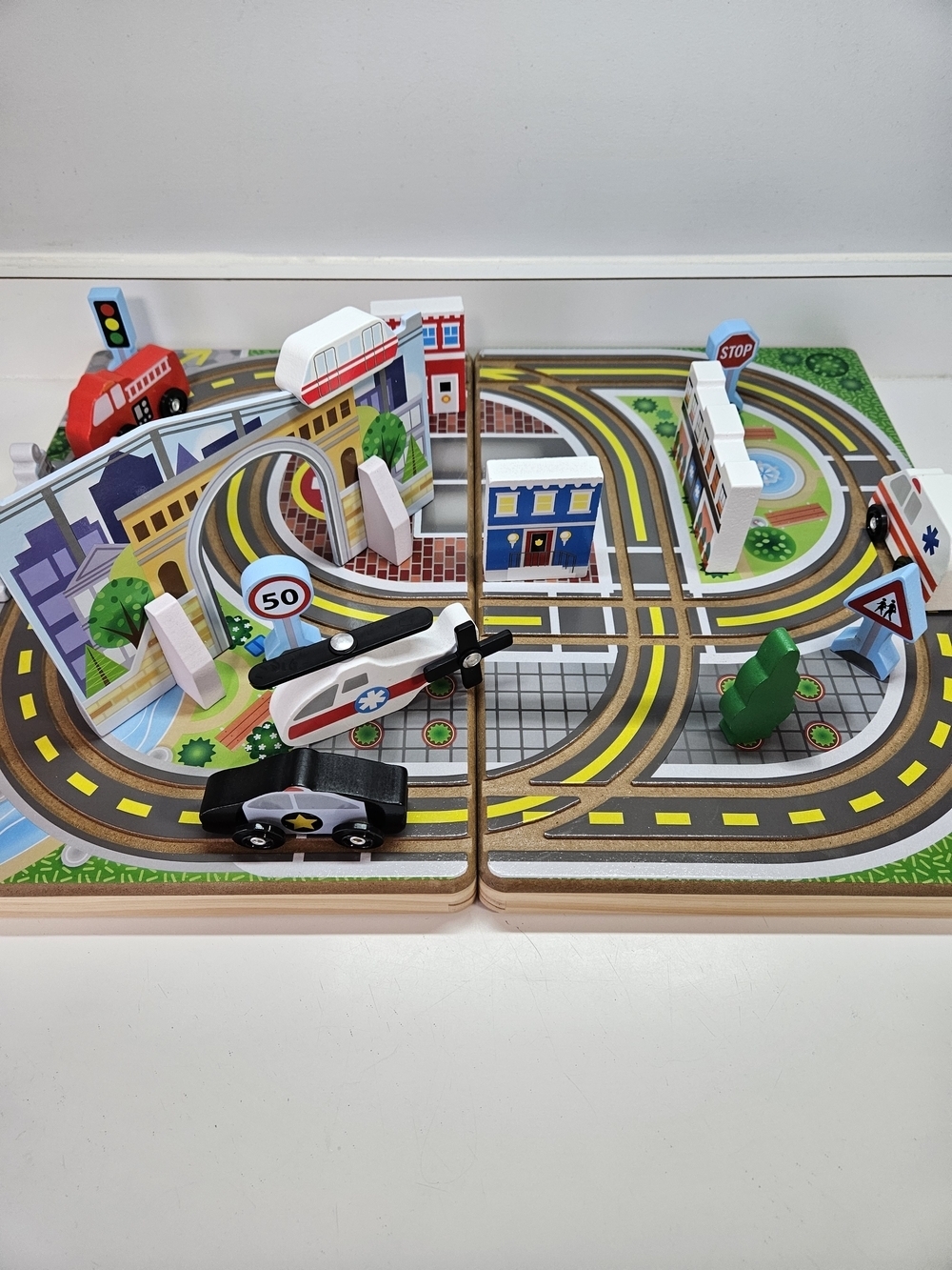 Melissa & Doug Wooden Take Along Town Set 18 Piece Tabletop Hospital City
